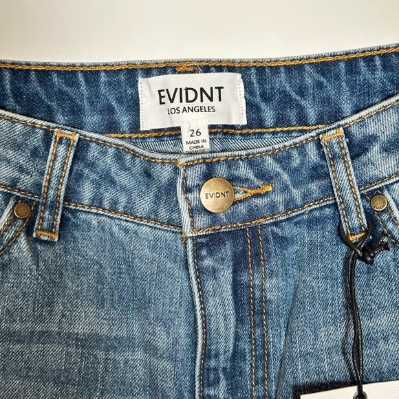 NWT EVIDNT Los Angeles Malibu Girlfriend Distressed Jeans Size 26 - Picture 6 of 9